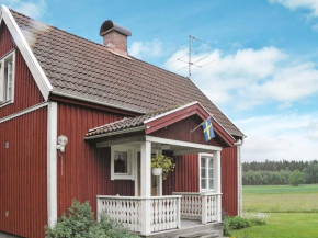 4 person holiday home in GULLSP NG in Hova